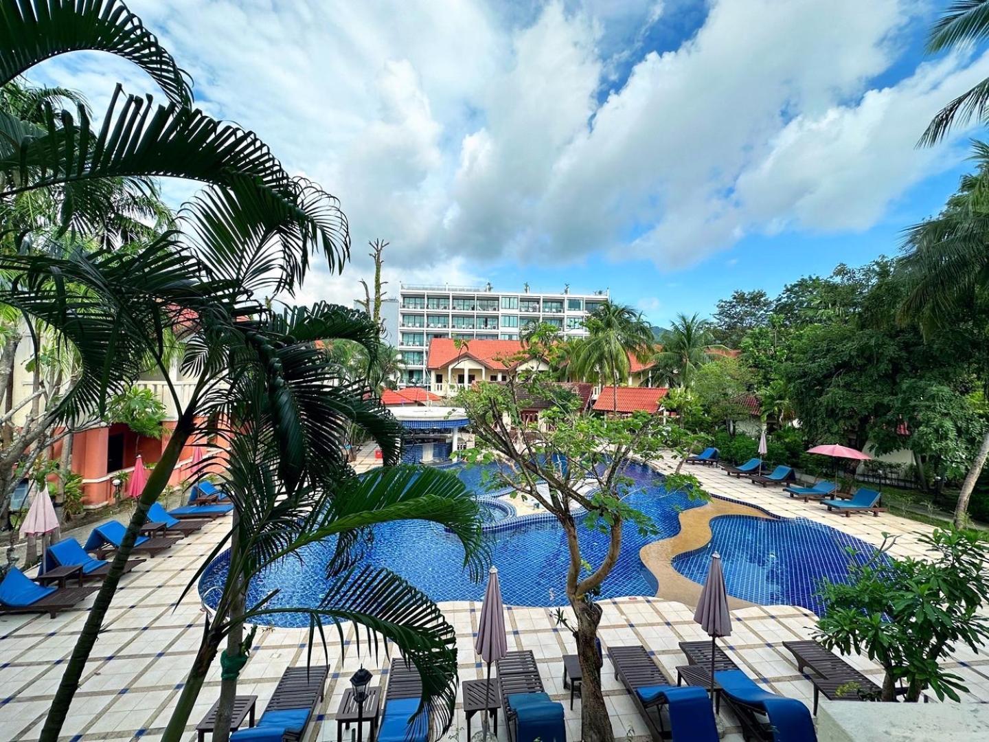 Phuket Leelavadee Hua Ting Resort Patong Екстер'єр фото