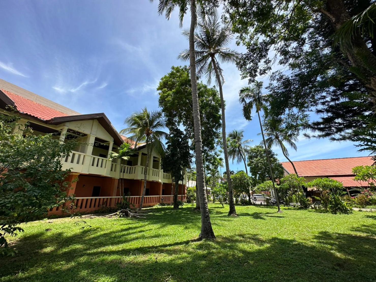 Phuket Leelavadee Hua Ting Resort Patong Екстер'єр фото