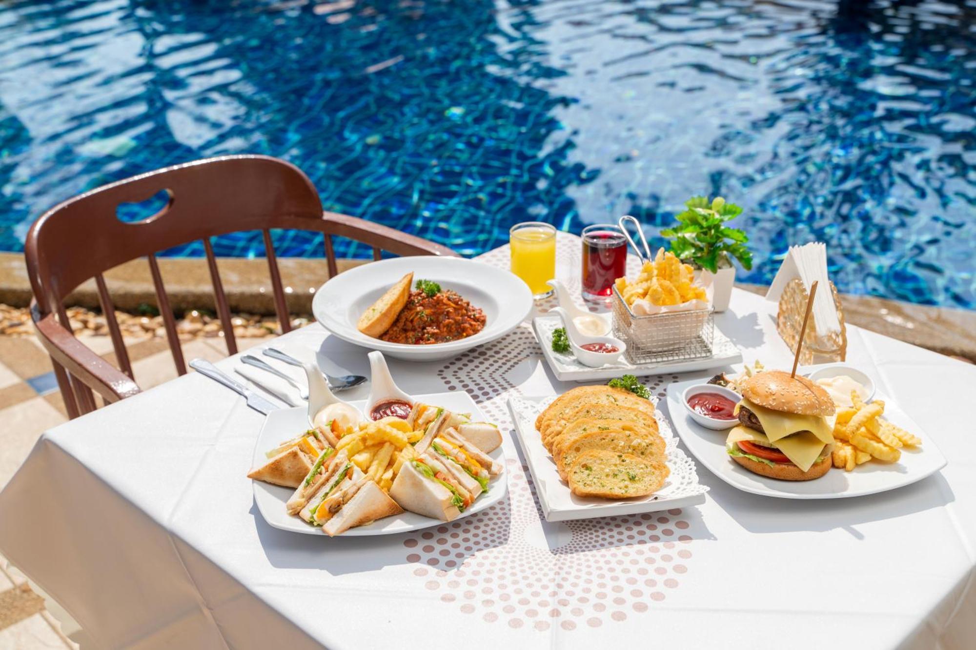 Phuket Leelavadee Hua Ting Resort Patong Екстер'єр фото