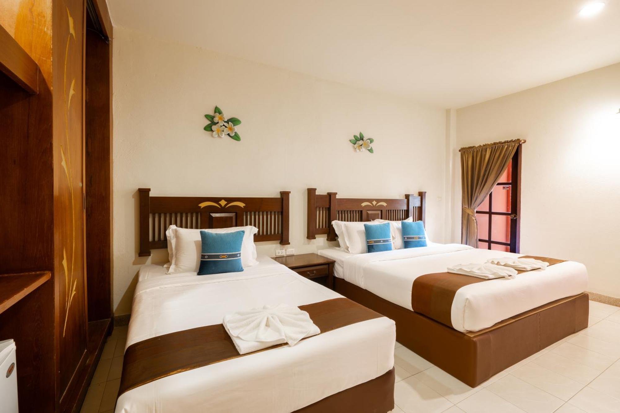 Phuket Leelavadee Hua Ting Resort Patong Екстер'єр фото