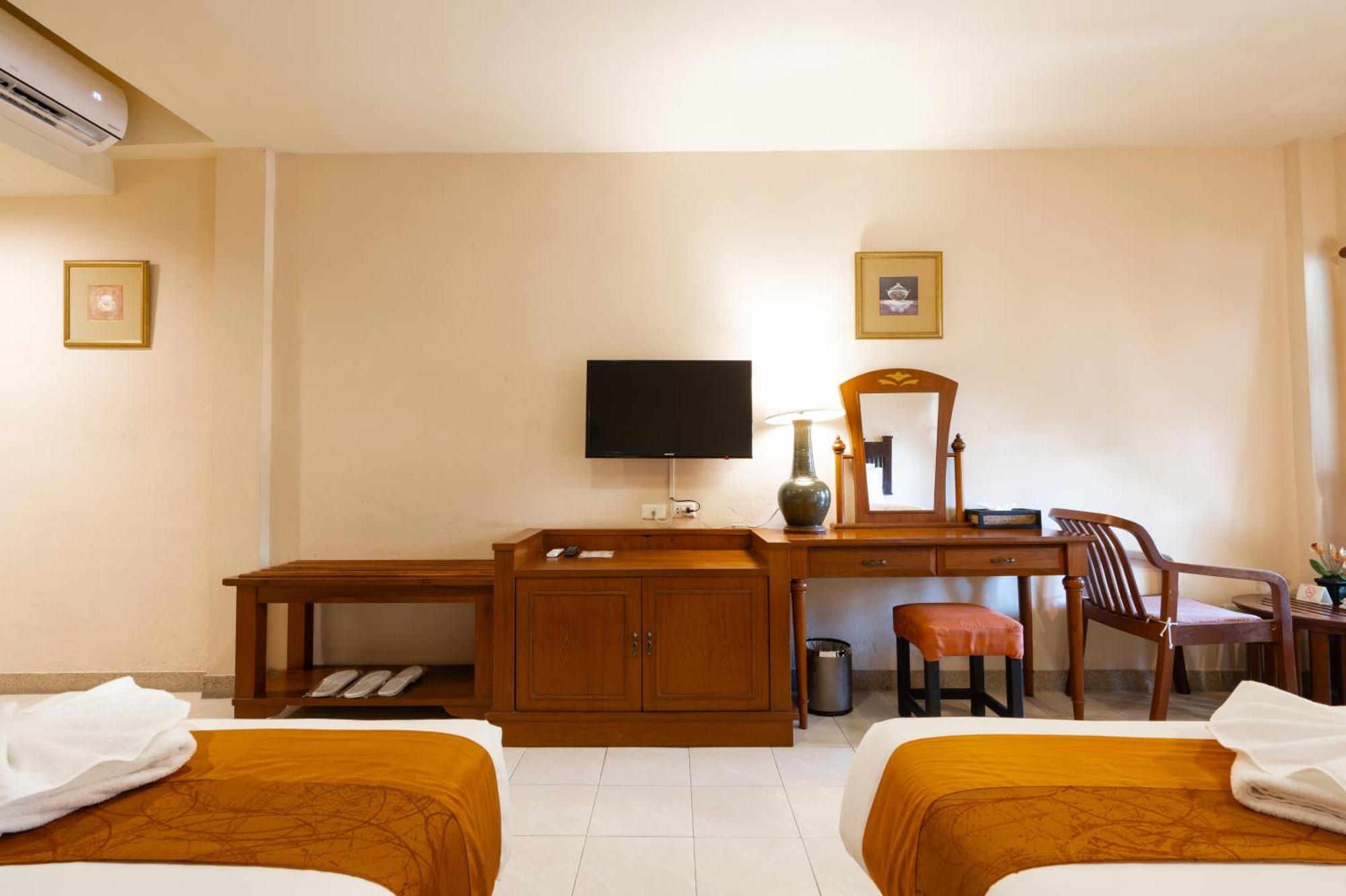 Phuket Leelavadee Hua Ting Resort Patong Екстер'єр фото