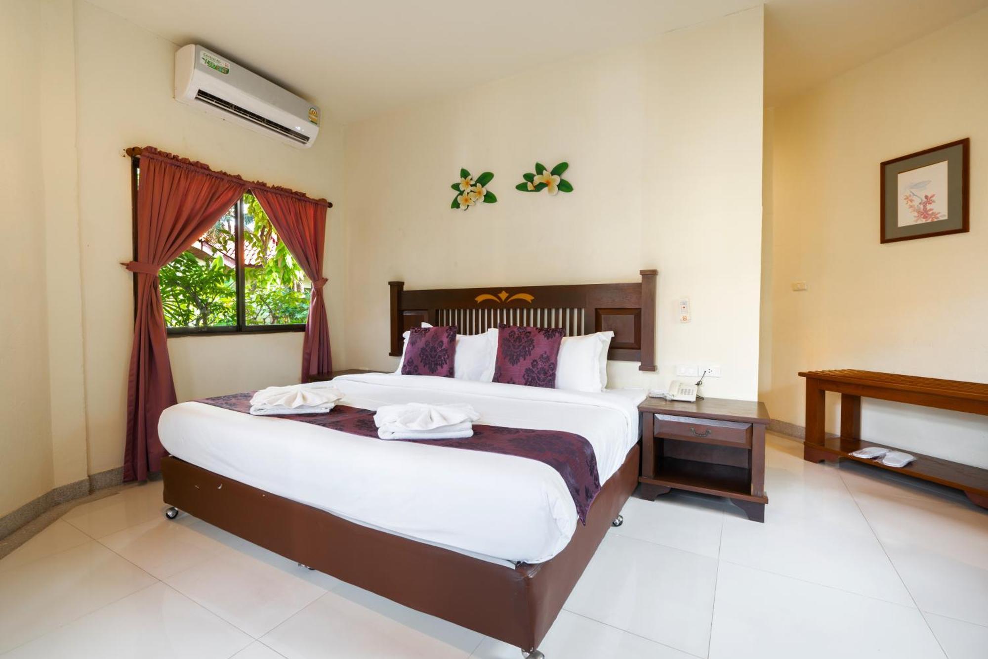 Phuket Leelavadee Hua Ting Resort Patong Екстер'єр фото