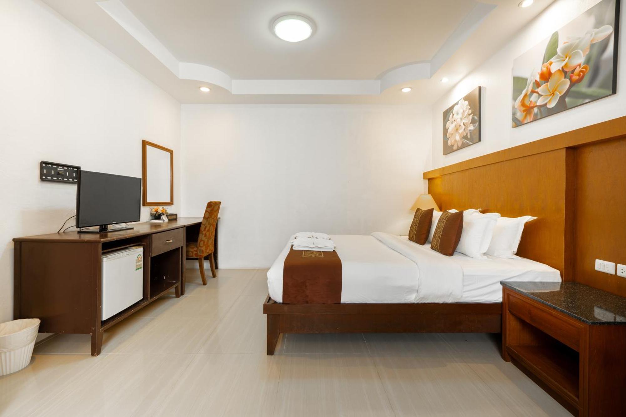 Phuket Leelavadee Hua Ting Resort Patong Екстер'єр фото
