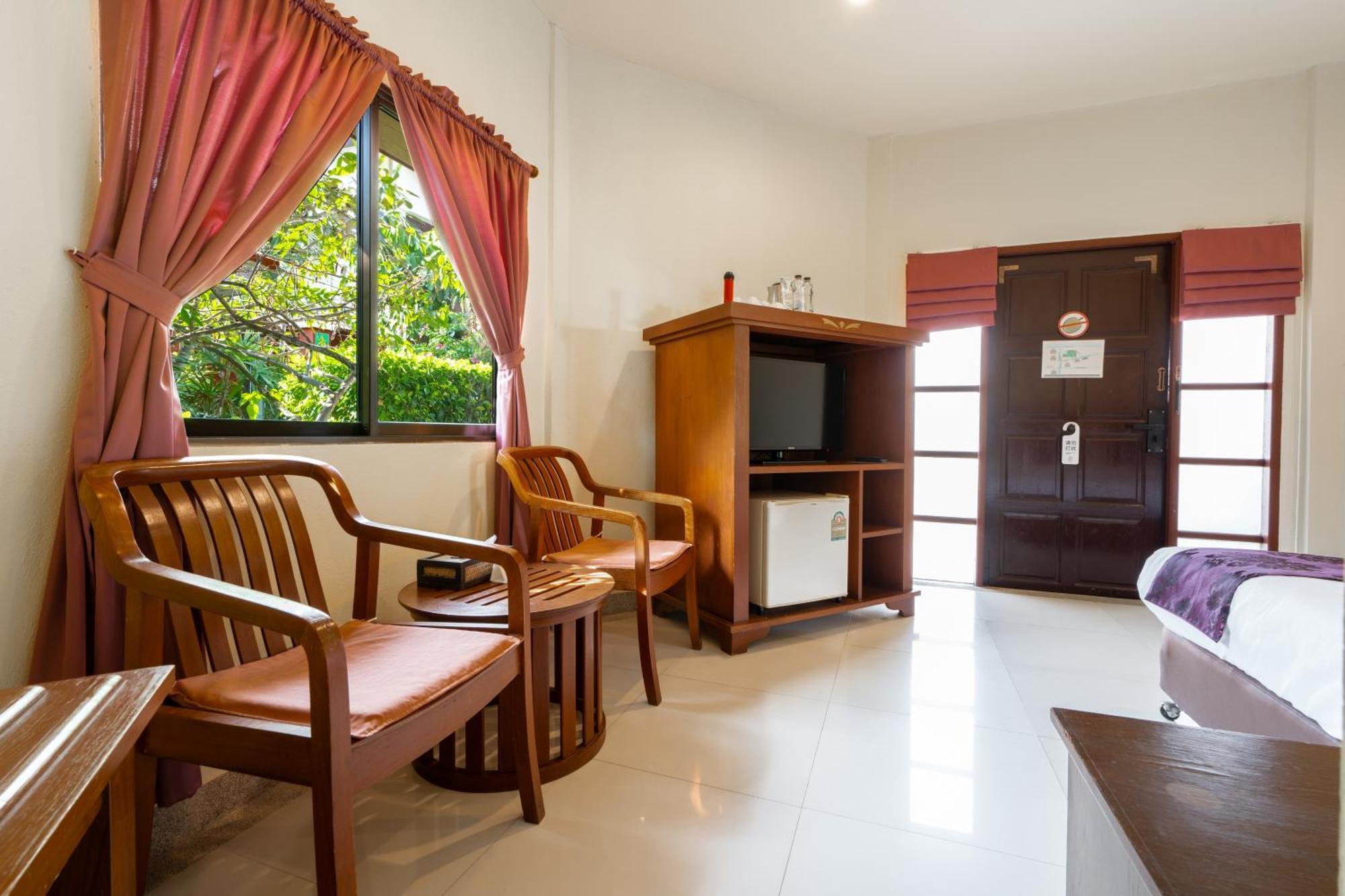 Phuket Leelavadee Hua Ting Resort Patong Екстер'єр фото