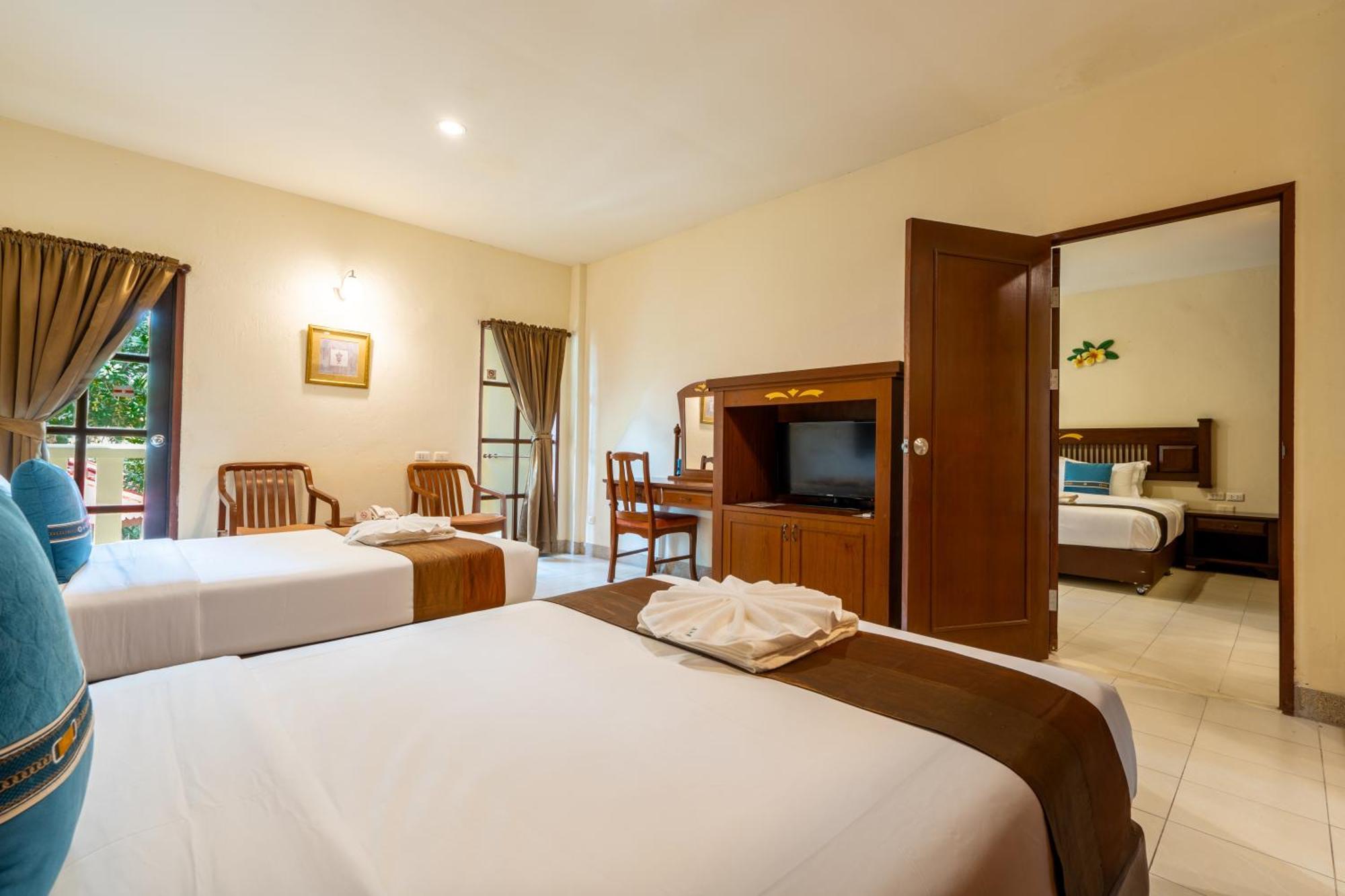 Phuket Leelavadee Hua Ting Resort Patong Екстер'єр фото