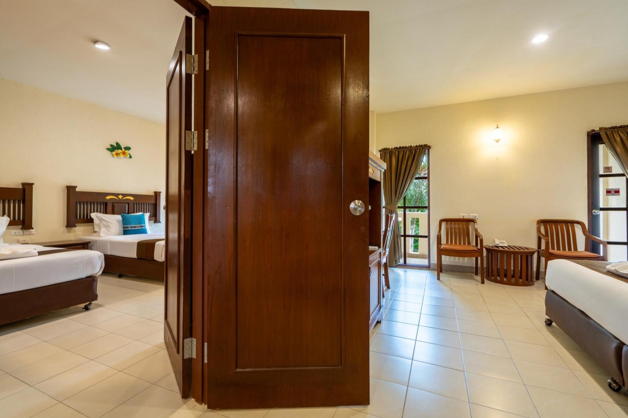 Phuket Leelavadee Hua Ting Resort Patong Екстер'єр фото