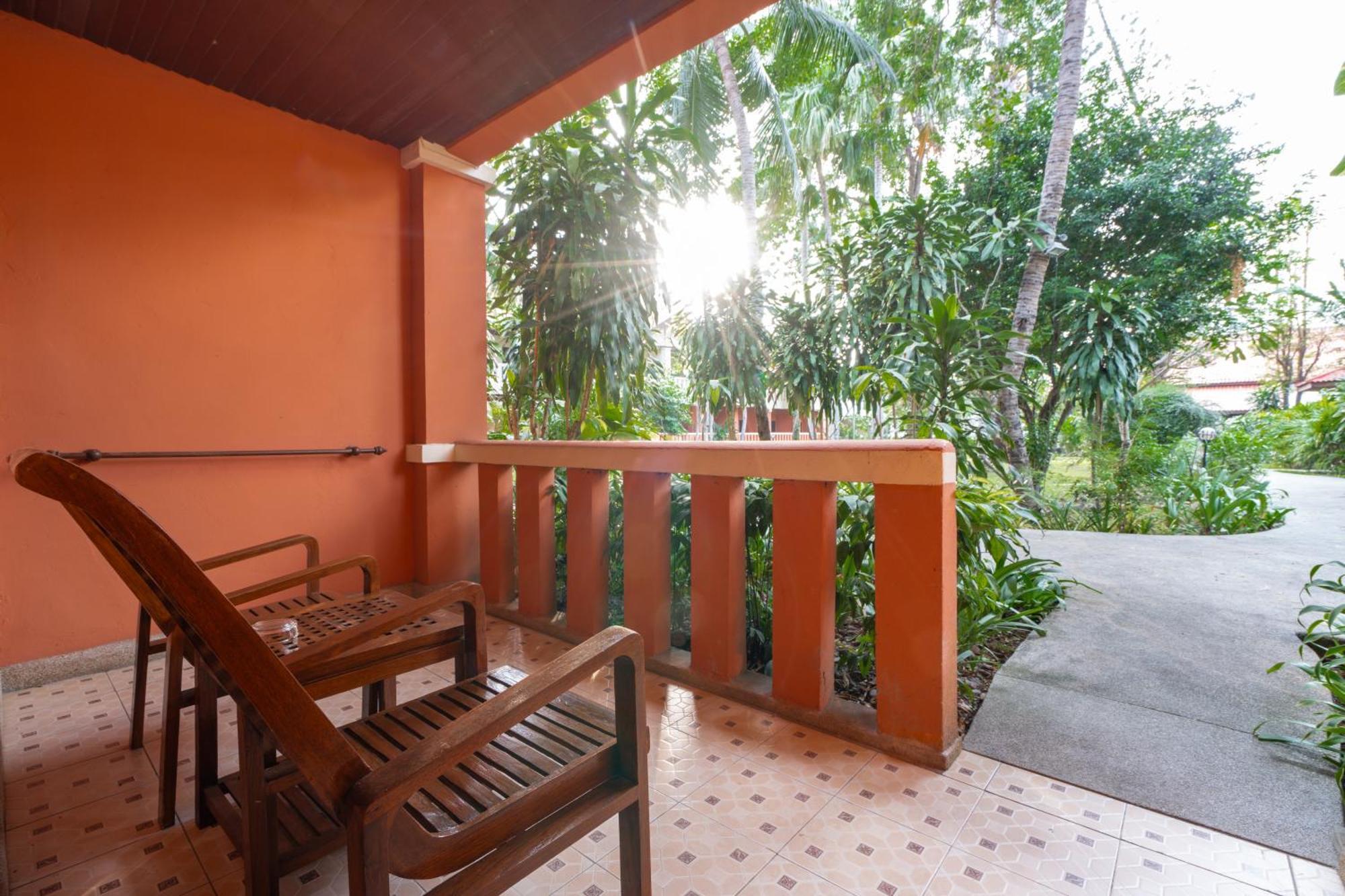 Phuket Leelavadee Hua Ting Resort Patong Екстер'єр фото